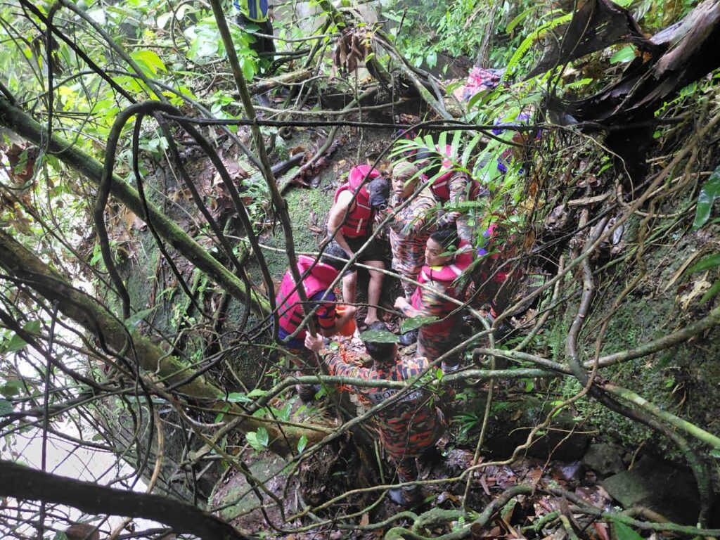 3 lelaki Yemen terkandas kepala air di Sungai Kedondong