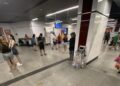 [VIDEO] MRT Bukit Bintang ‘kepam’, lantai licin gara-gara Festival Rain Rave