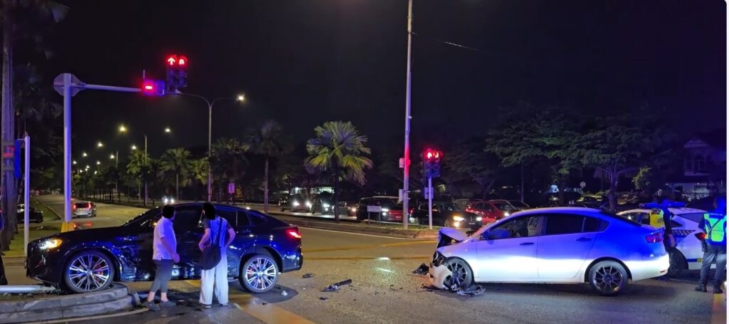 Suspek lari pemeriksaan, rempuh BMW di lampu isyarat