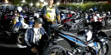 Bakal pengantin ditahan ketika dalam perjalanan kutip hutang RM100