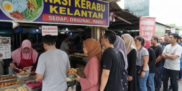‘Kami rindu nasi kerabu’