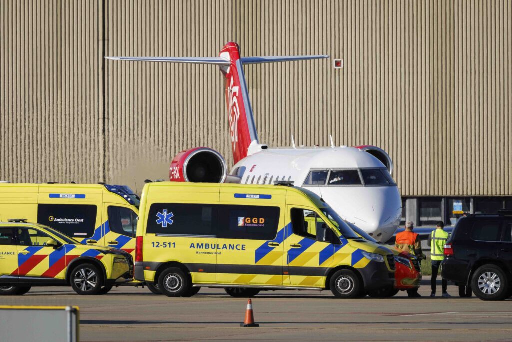 Pramugari KLM pula jatuh sakit, jalani ujian hantavirus