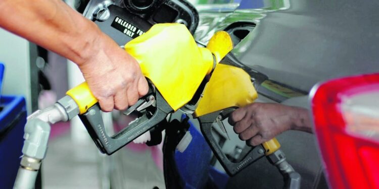 RON95, diesel naik 5 sen, RON97 kekal RM4.90