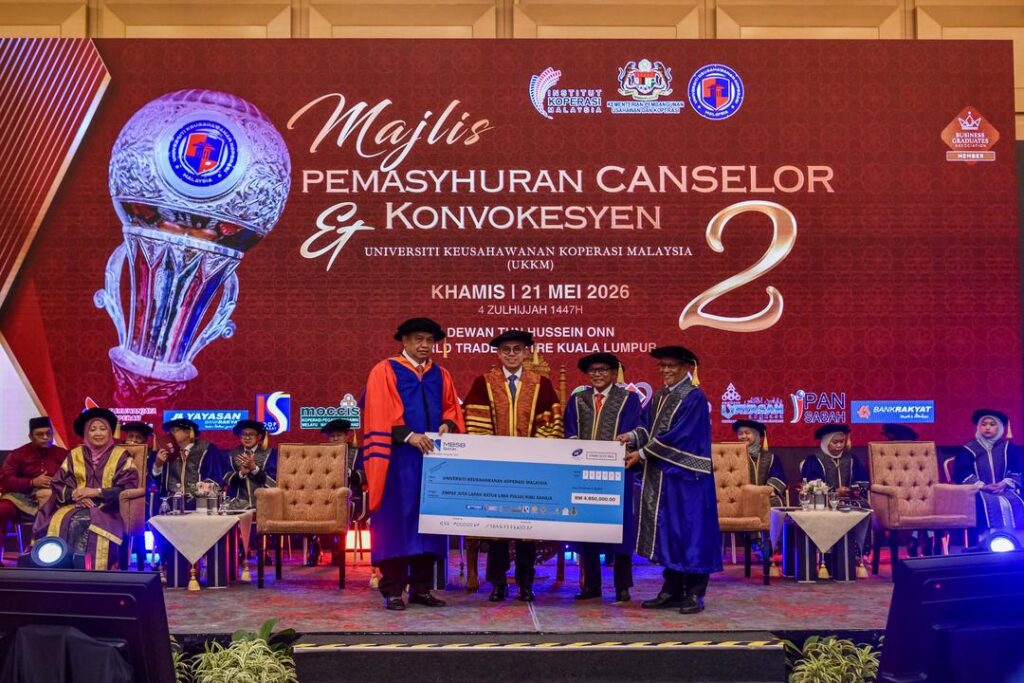UKKM mahu jadi universiti perniagaan dipacu AI terbaik negara – Steven Sim
