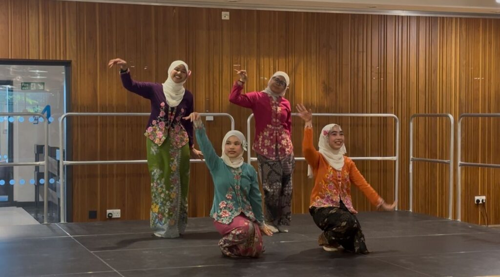 Nurul Afiza promosi budaya Malaysia di UK