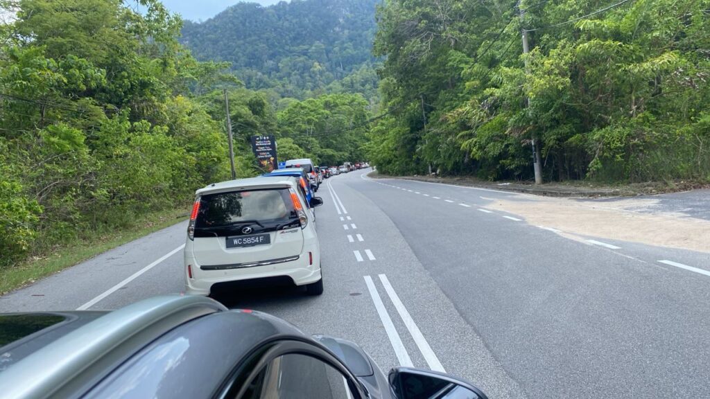 Ramai mahu masuk Thai, ICQS sesak teruk