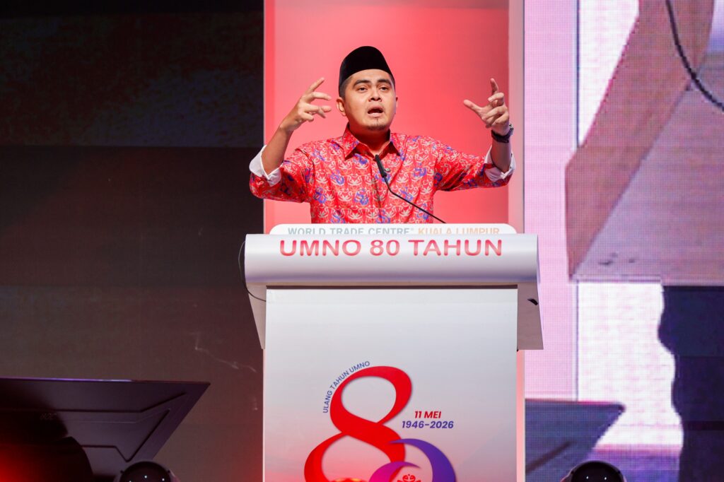 ‘Aku ABU, aku budak UMNO’ – Akmal Saleh