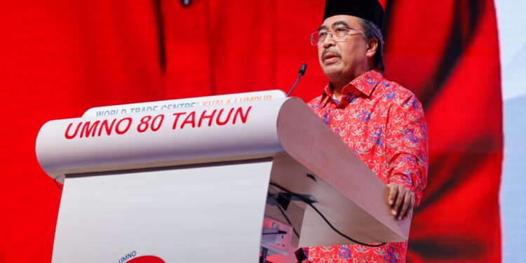 UMNO perlu realistik, akui bukan lagi parti dominan – Johari