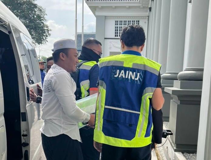 Isytihar puasa lewat sehari, 3 beranak didenda