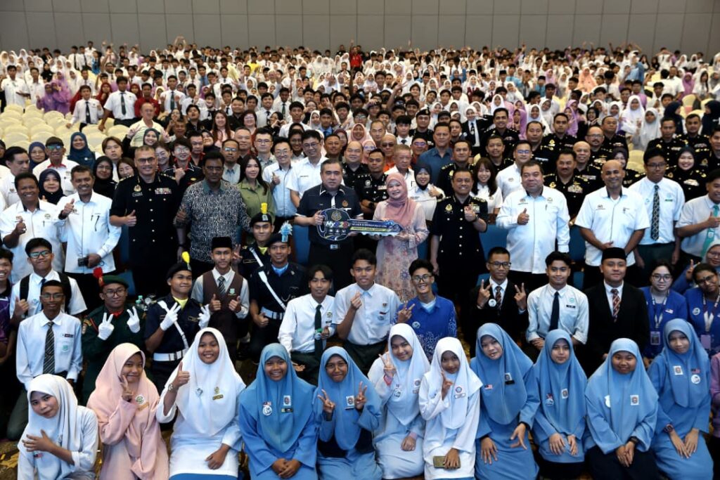 60,000 pelajar bakal dapat lesen motosikal percuma