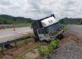 Mekanik maut dirempuh lori ketika tukar tayar