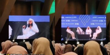 [VIDEO] What is ikat tepi, ikat mati? – Mufti Menk