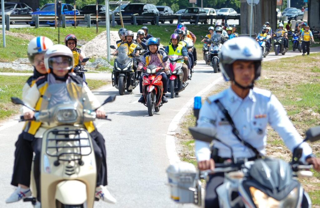 Laluan motosikal Lebuh Raya Persekutuan ‘berwajah baharu’ Ogos depan