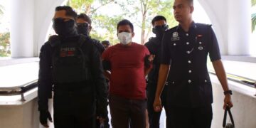 Ejen hartanah dituduh tikam didakwa hidap OCD, dengar ‘suara’