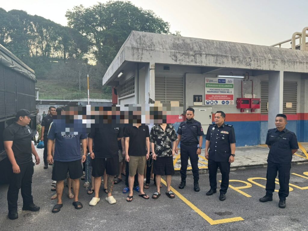 31 warga China didenda RM3,500 jadi ‘scammer’ kerja sambilan