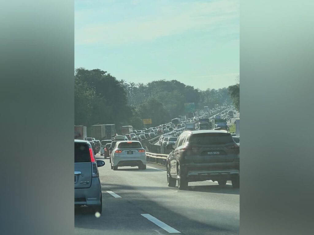 8 jam JB ke KL, tetap tidak sampai lagi