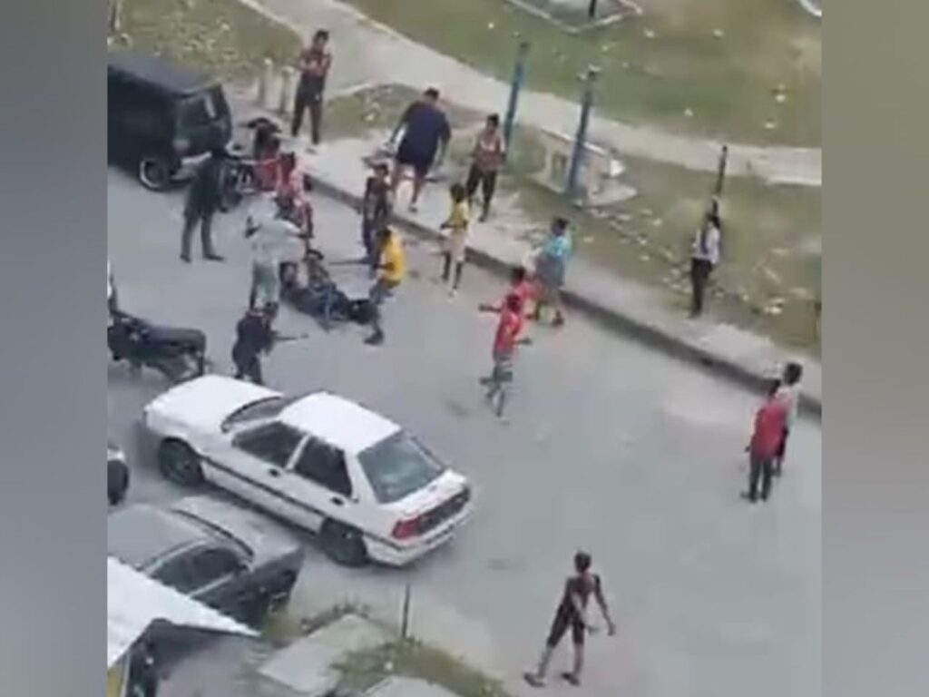 Lima dicekup tular gaduh di Flat Perantau