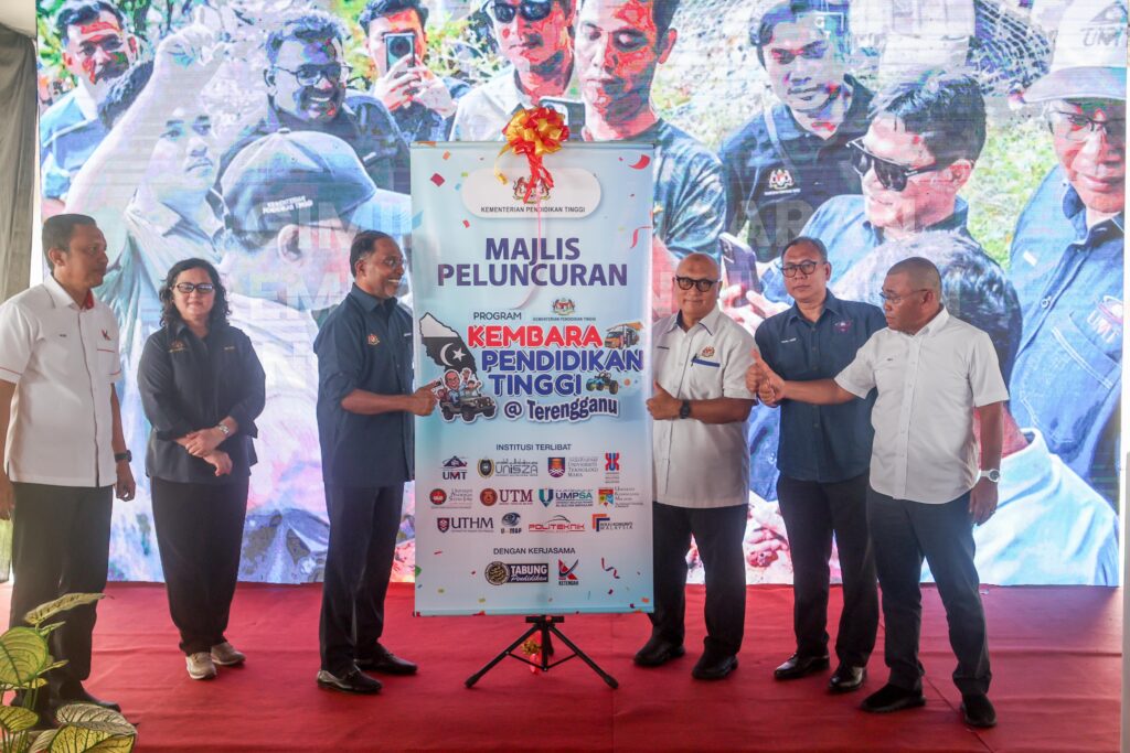 SPM kekal asas kemasukan ke IPTA selagi saya Menteri KPT – Zambry