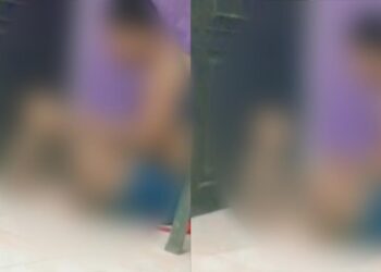 Bapa dikecam ajar anak merokok