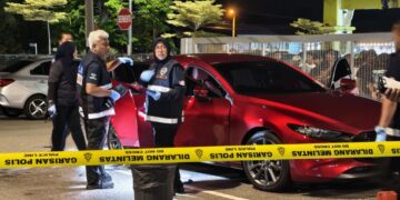 [VIDEO] Lagi kes tikam dalam kereta, wanita parah di leher