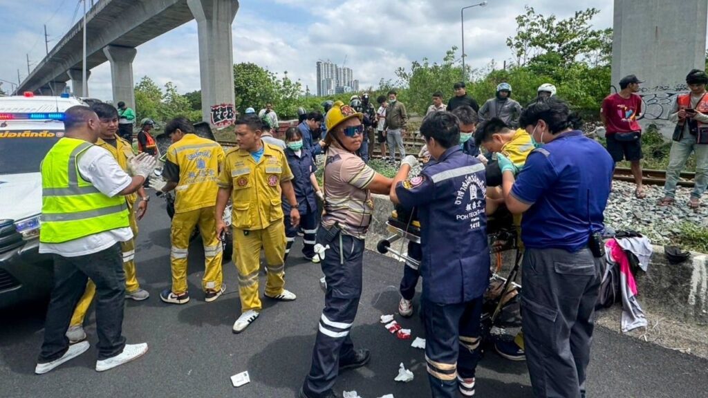 ‘Rider’ kencing dilanggar kereta api