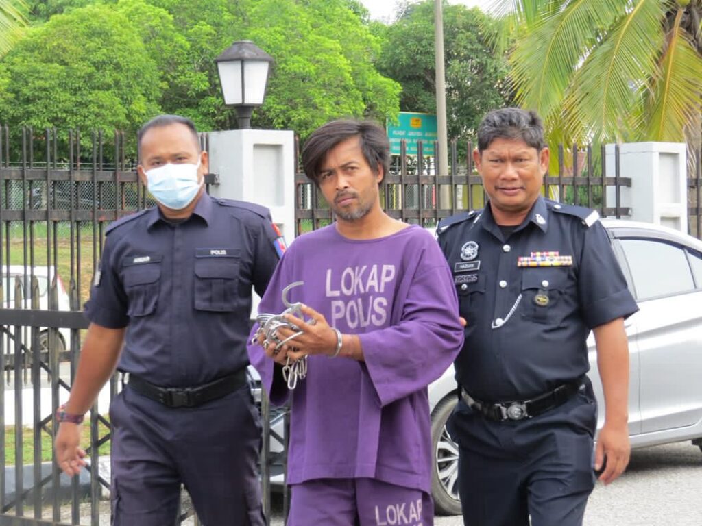 Penoreh getah tikam anggota polis guna penebuk tayar dipenjara 12 bulan