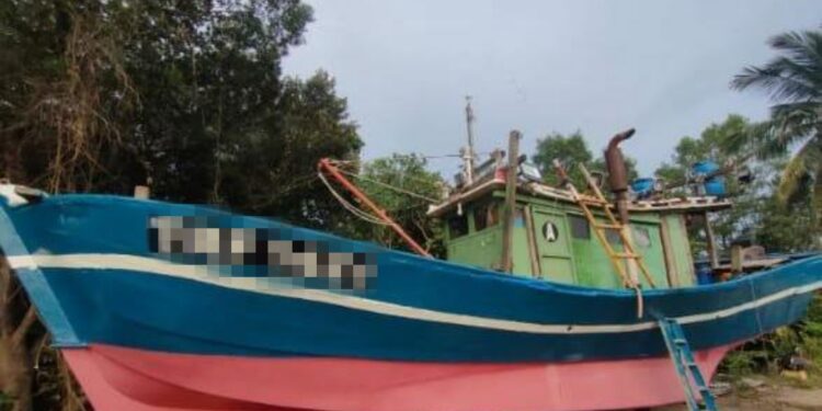 Bot nelayan karam, dua nelayan dikhuatiri hilang