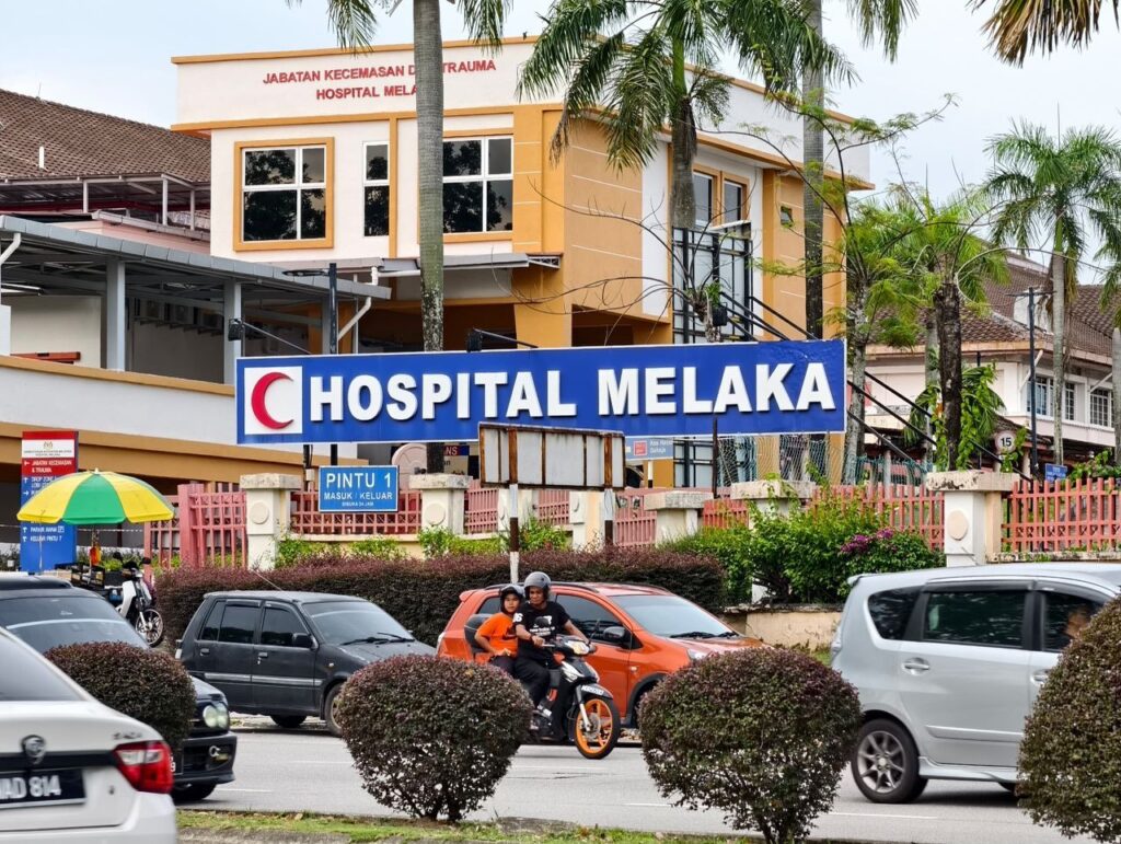 Hospital Melaka kenakan caj parkir RM2 sejam
