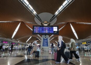 Jaga adab, jangan buat onar di negara orang