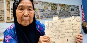 Sorok dalam bakul ketika bayi, Fatimah cari keluarga