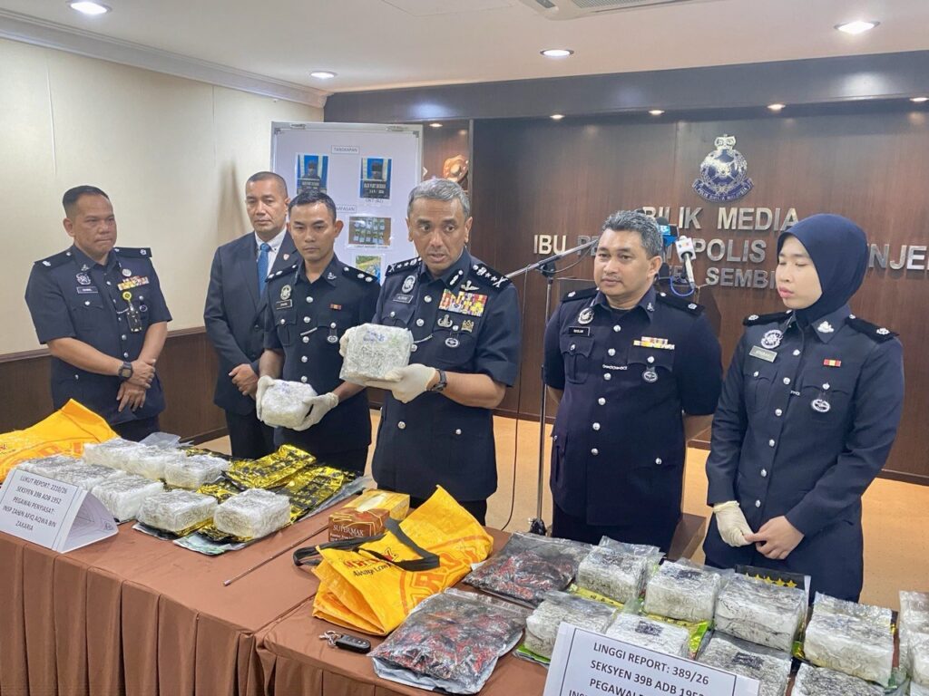 ‘Transporter’ lesap, syabu RM744,000 tertinggal