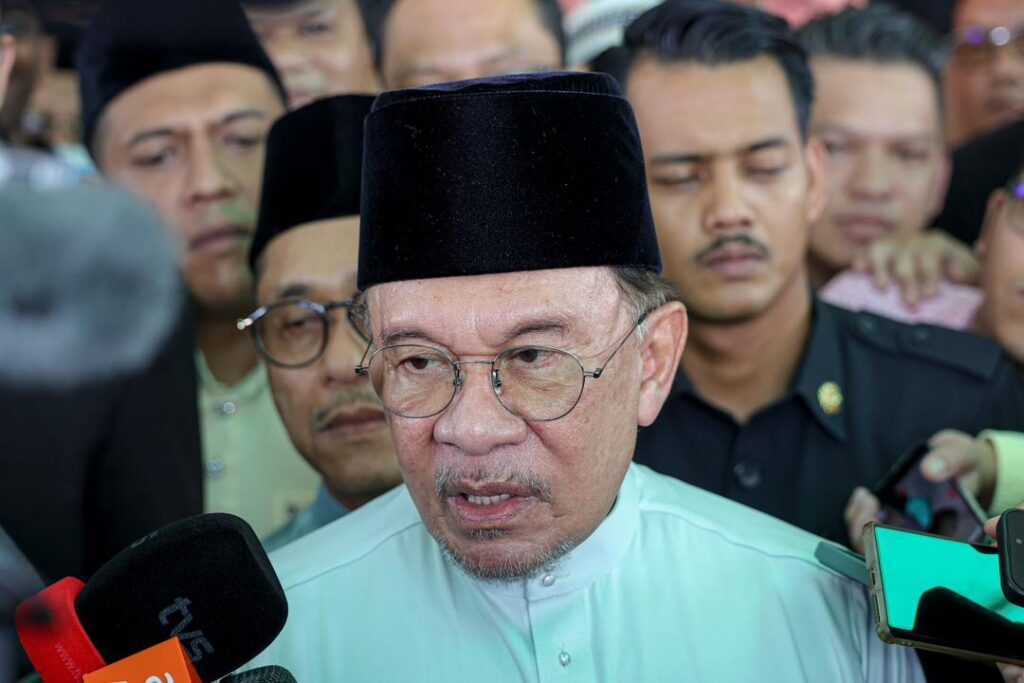 Krisis Negeri Sembilan gugat imej institusi diraja – PM