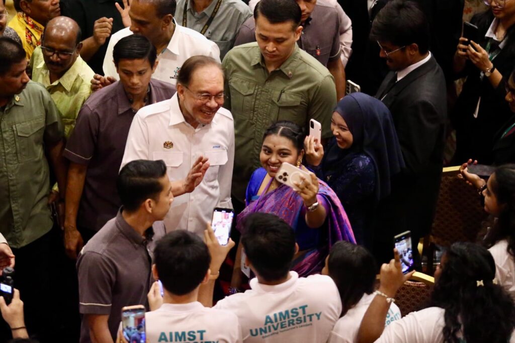 Tolak politik kebencian, perkauman – PM