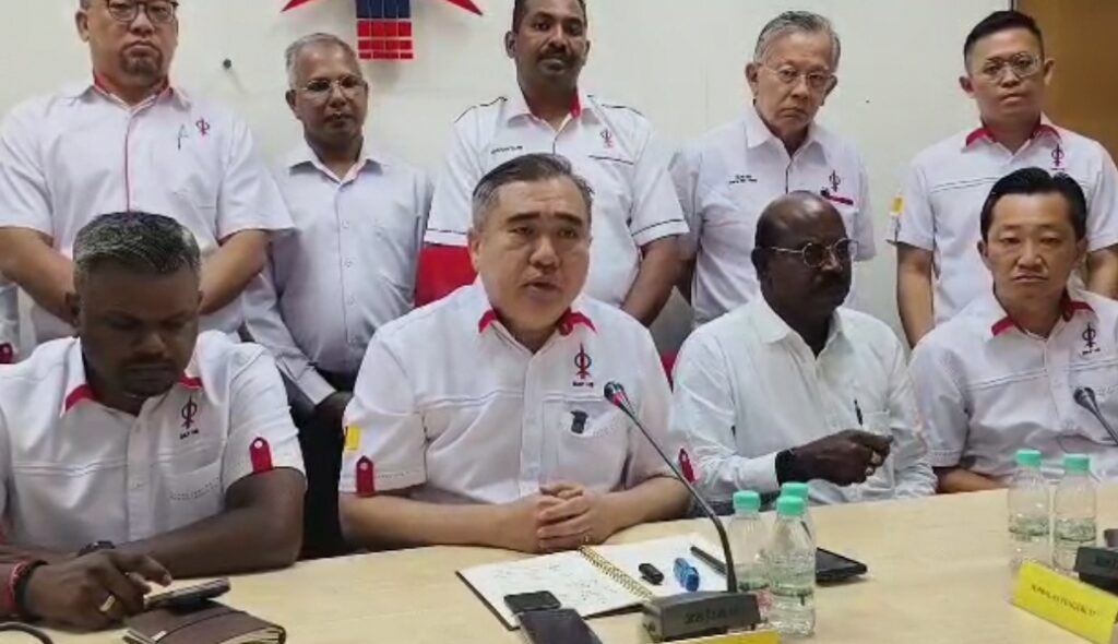 Anthony Loke pertahan DUN Chennah