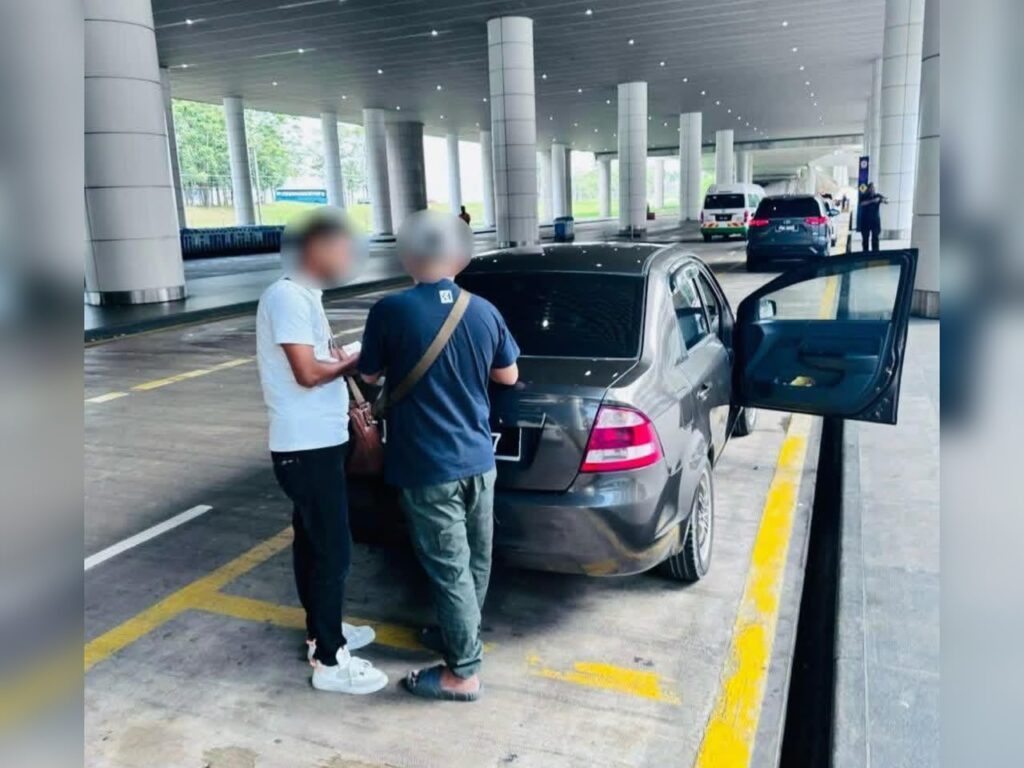 ‘Ulat’ KLIA kecundang, kereta disita JPJ