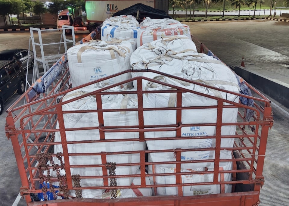 Helah sorok beras putih bawah temukut gagal