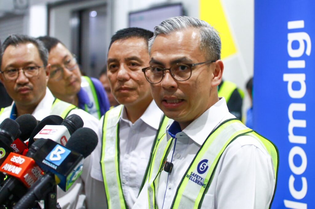 Sasar 98 peratus liputan 5G seluruh negara menjela