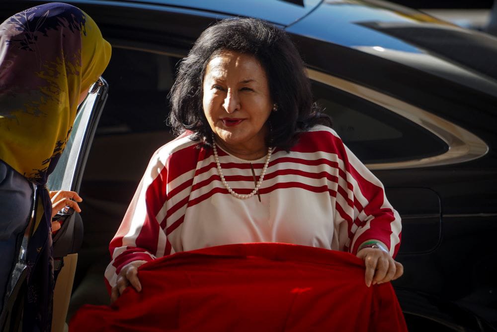Kehilangan barang kemas: Rosmah diperintah bayar RM67.5 juta