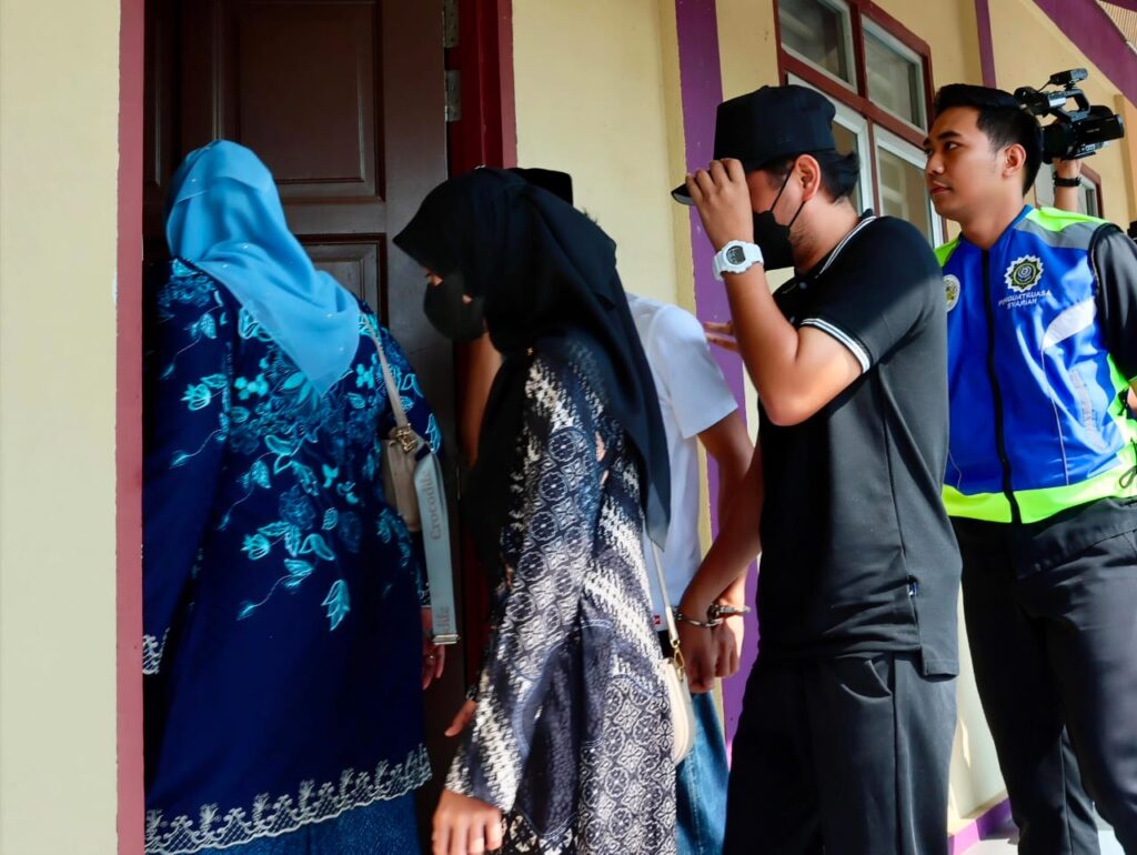Lima pesalah syariah kena hukuman sebat di Terengganu