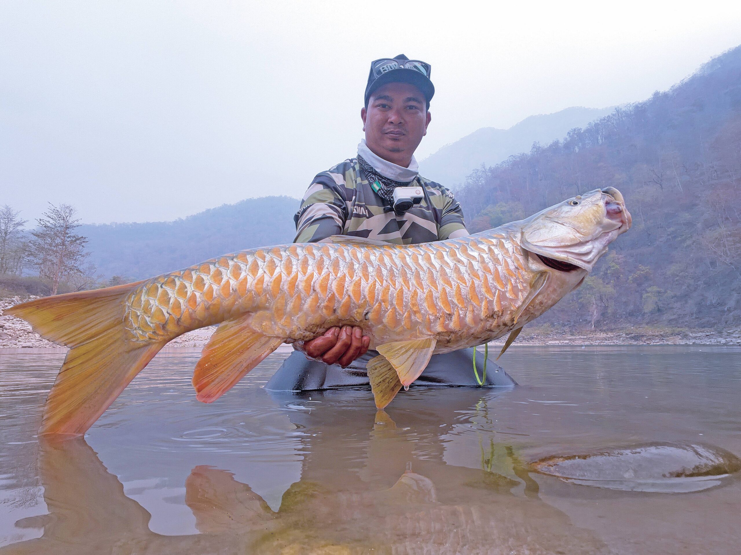 Ekspedisi epik buru ‘golden mahseer’ Himalaya