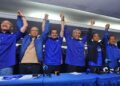 [TIDAK RASMI] Sorakan gegar bilik gerakan BN, rai kejayaan menang 49 kerusi