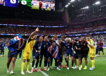 Cape Verde kalah di padang, menang di hati peminat