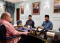 Agong terima menghadap Ahmad Zahid, Onn Hafiz