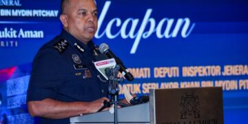 Ayob Khan bersara Ahad ini