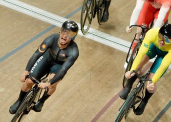 Hoffman sekat kemaraan Azizulhasni di suku akhir