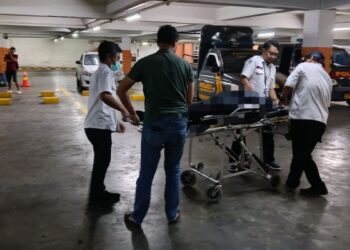 Wanita meninggal dunia selepas keluar dari rumah hantu